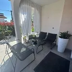 Zonta Maremi With Private Jacuzzi Апартаменты *