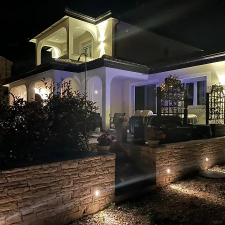 Apartment Zonta Maremi With Private Jacuzzi *