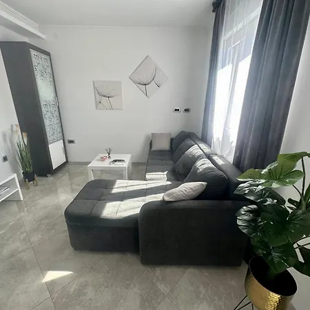 Zonta Maremi With Private Jacuzzi Апартаменты *