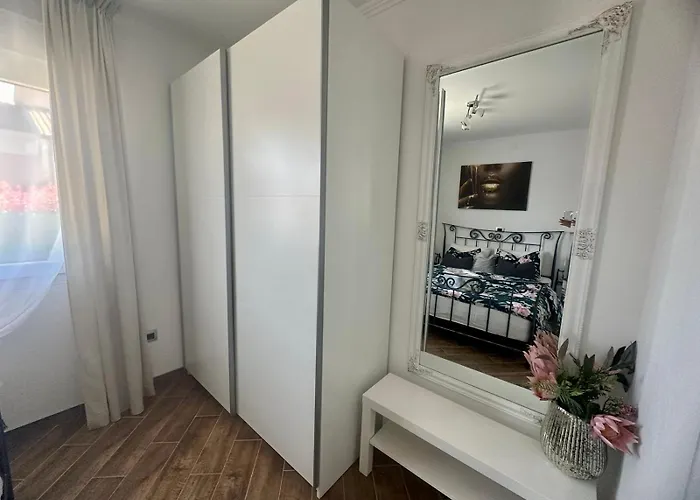 Appartamento Zonta Maremi With Private Jacuzzi Buje