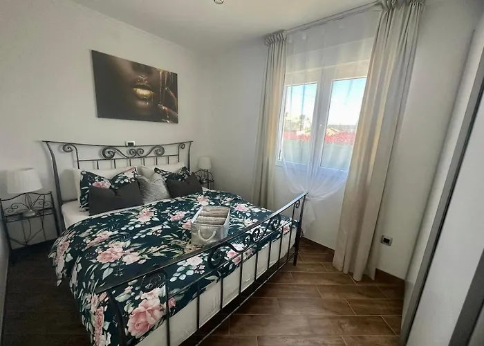 Zonta Maremi With Private Jacuzzi Appartamento Buje