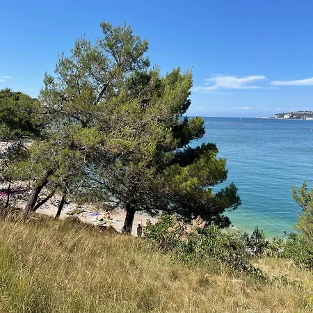 Zonta Maremi With Private Jacuzzi Apartman Buje