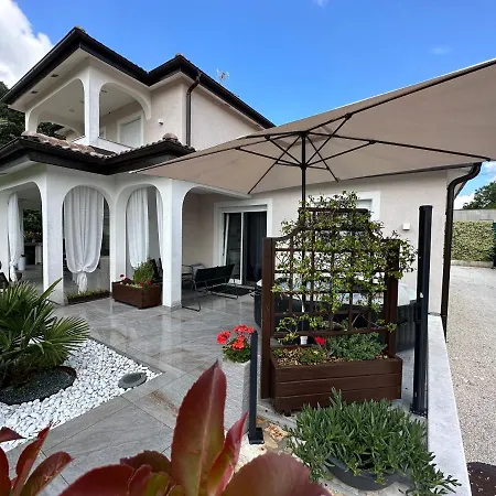 Zonta Maremi Private Jacuzzi And Sauna Retreat Apartman