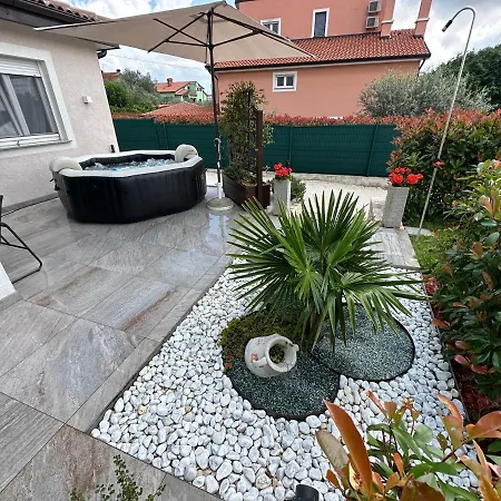 Zonta Maremi With Private Jacuzzi Appartamento Buje